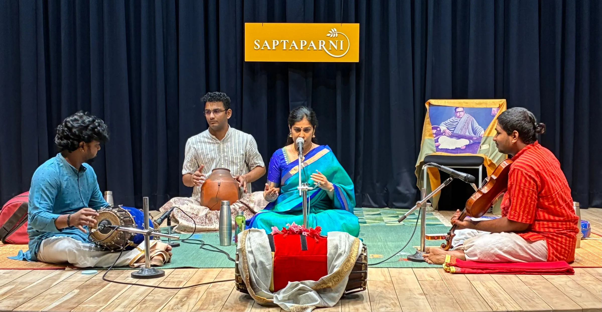 Yoga Kirtana — photo 30